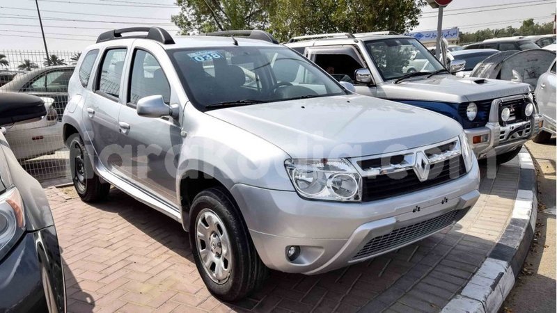 Big with watermark renault duster diana import dubai 4188