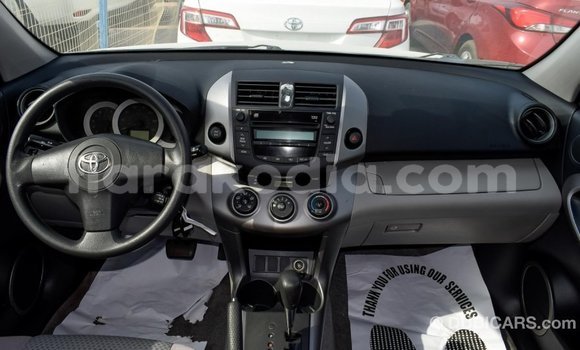 Acheter Import Utilitaire Toyota HiAce Autre à Import - Dubai, Diana Acheter Import Utilitaire Toyota HiAce Autre à Import - Dubai, Diana