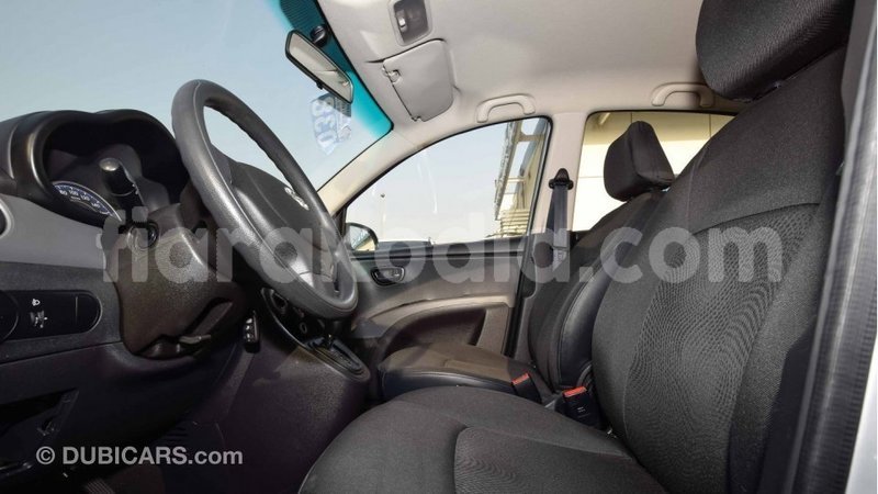 Big with watermark hyundai i10 diana import dubai 4199