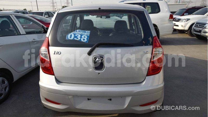 Big with watermark hyundai i10 diana import dubai 4199