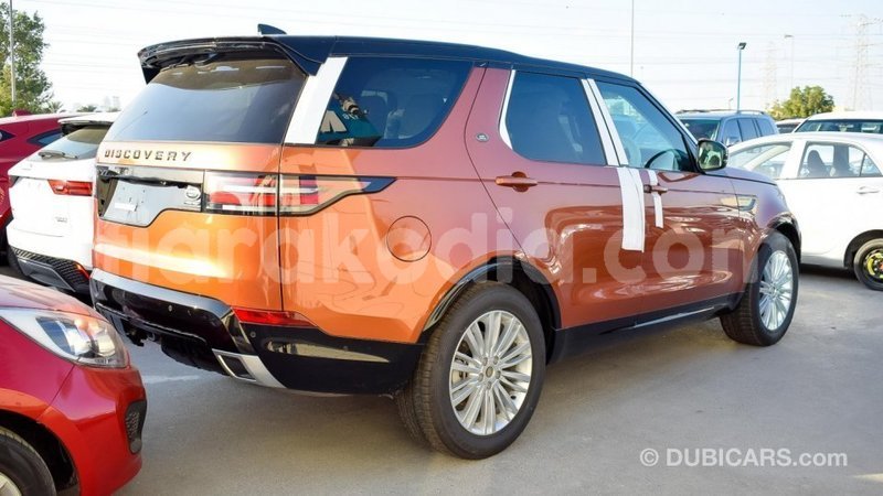 Big with watermark land rover discovery diana import dubai 4206