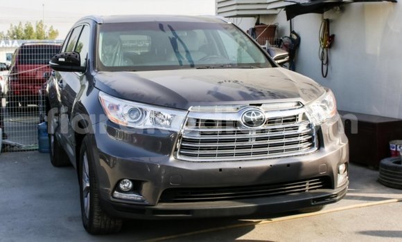 Hividy Toyota Highlander Hafa Car in Import - Dubai in Diana Hividy Toyota Highlander Hafa Car in Import - Dubai in Diana