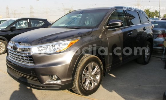 Hividy Toyota Highlander Hafa Car in Import - Dubai in Diana Hividy Toyota Highlander Hafa Car in Import - Dubai in Diana