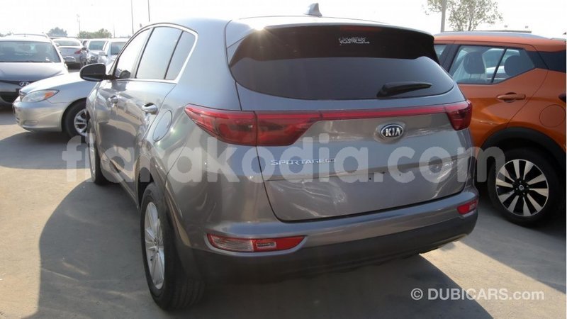 Big with watermark kia sportage diana import dubai 4209