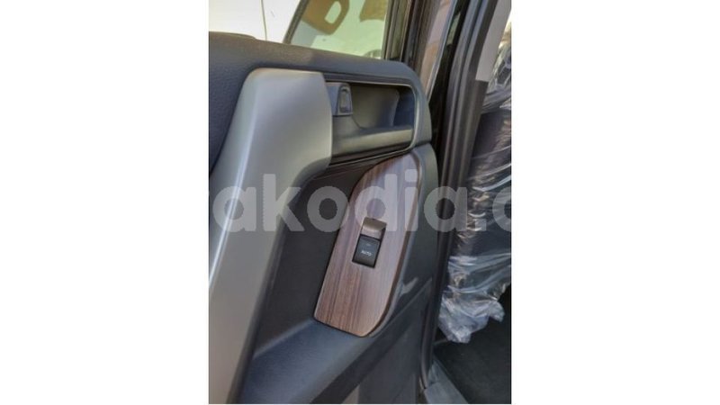 Big with watermark toyota prado diana import dubai 4222