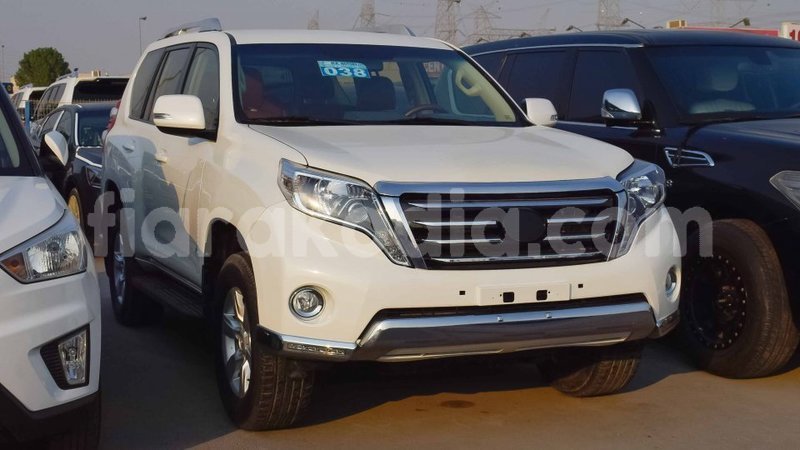 Big with watermark toyota prado diana import dubai 4227