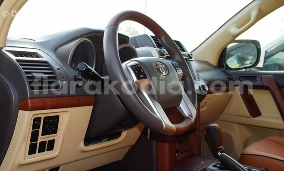 Hividy Toyota Prado fotsy Car in Import - Dubai in Diana Hividy Toyota Prado fotsy Car in Import - Dubai in Diana