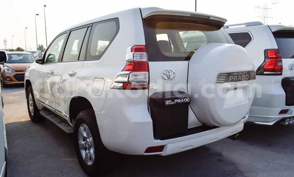 Hividy Toyota Prado fotsy Car in Import - Dubai in Diana Hividy Toyota Prado fotsy Car in Import - Dubai in Diana