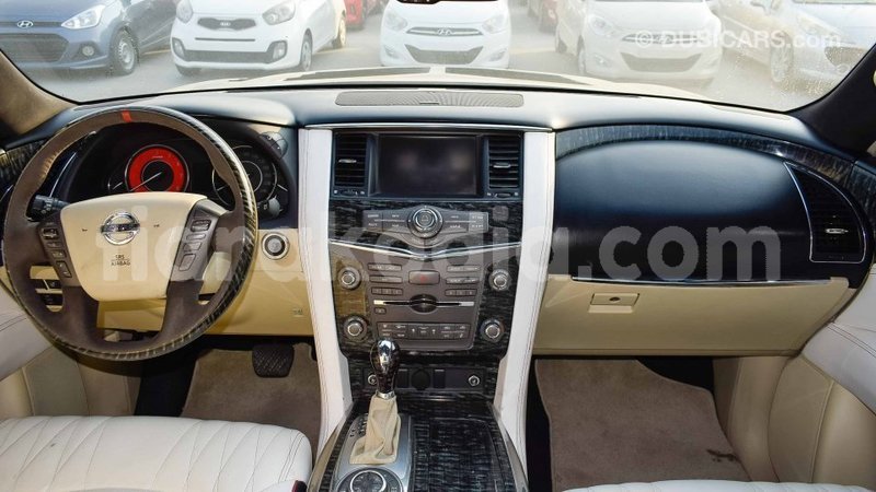 Big with watermark nissan patrol diana import dubai 4233