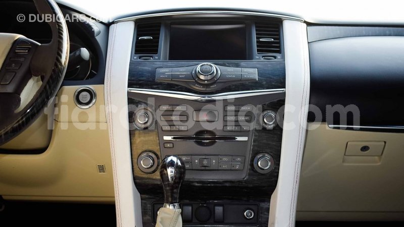 Big with watermark nissan patrol diana import dubai 4233