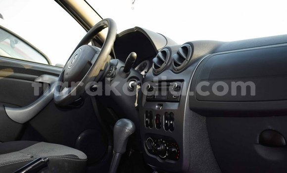 Hividy Renault Duster fotsy Car in Import - Dubai in Diana Hividy Renault Duster fotsy Car in Import - Dubai in Diana