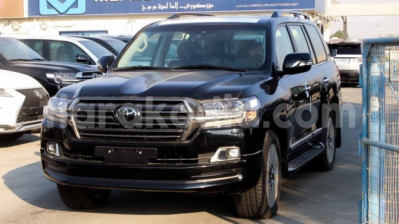 Big with watermark toyota land cruiser diana import dubai 4242