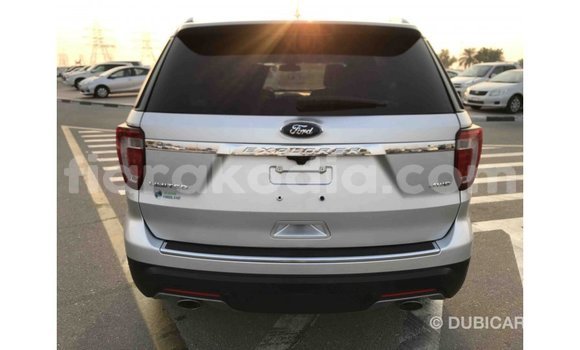 Hividy Ford Explorer Hafa Car in Import - Dubai in Diana Hividy Ford Explorer Hafa Car in Import - Dubai in Diana