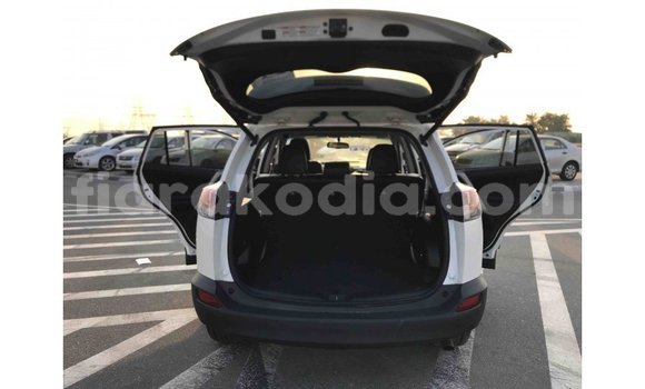 Hividy Toyota HiAce fotsy Truck in Import - Dubai in Diana Hividy Toyota HiAce fotsy Truck in Import - Dubai in Diana