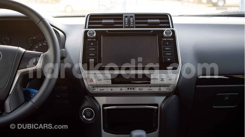 Big with watermark toyota prado diana import dubai 4261