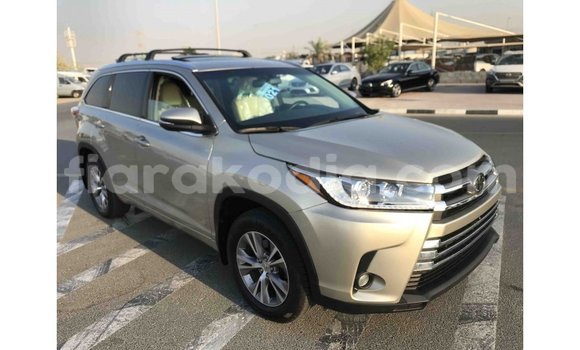 Acheter Import Voiture Toyota Highlander Autre à Import - Dubai, Diana Acheter Import Voiture Toyota Highlander Autre à Import - Dubai, Diana