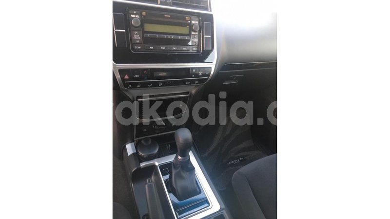 Big with watermark toyota prado diana import dubai 4267