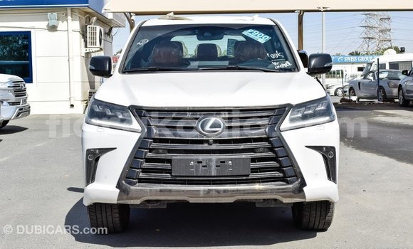 Acheter Import Voiture Lexus LX Blanc à Import - Dubai, Diana Acheter Import Voiture Lexus LX Blanc à Import - Dubai, Diana