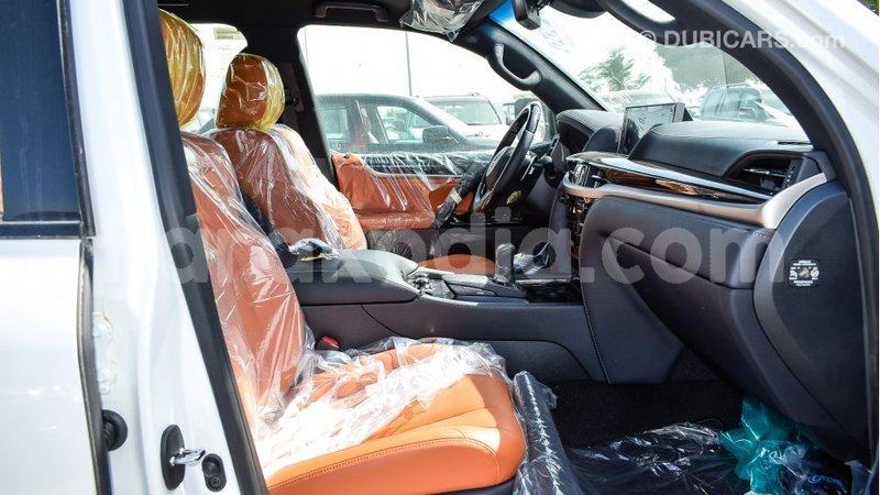 Big with watermark lexus lx diana import dubai 4276