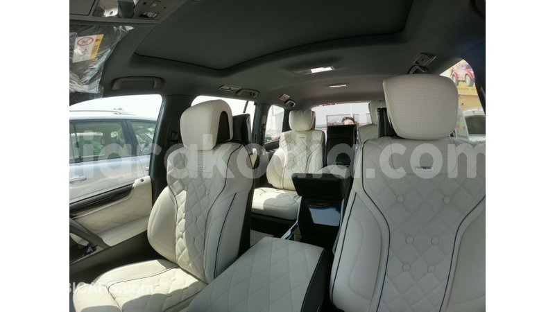 Big with watermark lexus lx diana import dubai 4277