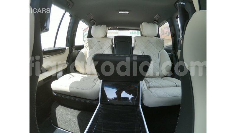 Big with watermark lexus lx diana import dubai 4277