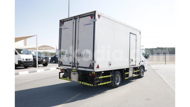 Big with watermark mitsubishi carisma diana import dubai 4278