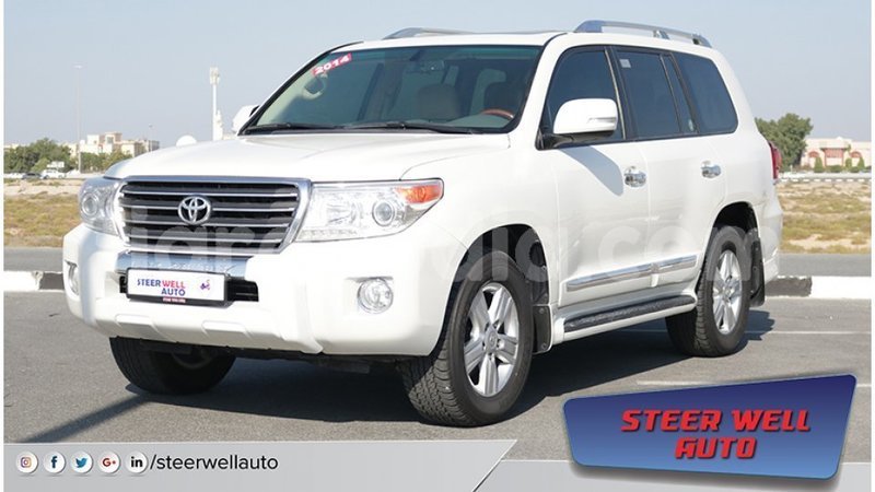 Big with watermark toyota land cruiser diana import dubai 4280