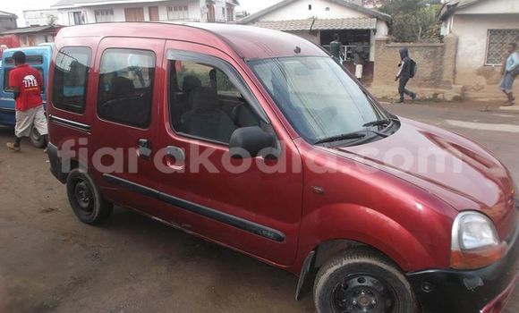 Acheter Occasion Voiture Renault Kangoo Rouge à Antananarivo, Analamanga