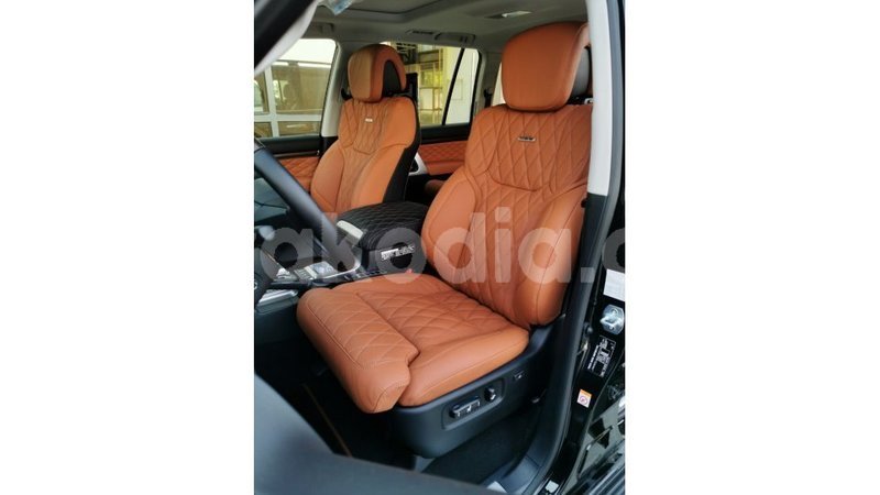 Big with watermark toyota land cruiser diana import dubai 4287