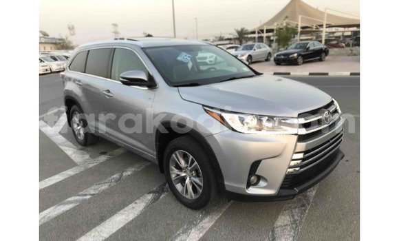 Hividy Toyota Highlander Hafa Car in Import - Dubai in Diana Hividy Toyota Highlander Hafa Car in Import - Dubai in Diana