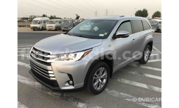 Hividy Toyota Highlander Hafa Car in Import - Dubai in Diana Hividy Toyota Highlander Hafa Car in Import - Dubai in Diana