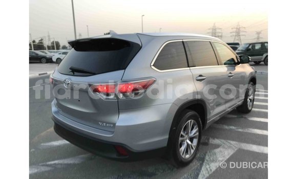 Hividy Toyota Highlander Hafa Car in Import - Dubai in Diana Hividy Toyota Highlander Hafa Car in Import - Dubai in Diana