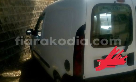 Acheter Occasion Voiture Renault Kangoo Blanc à Antananarivo, Analamanga