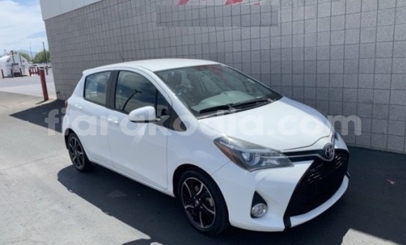 Buy Used Toyota Yaris White Car in Ambanja in Diana Buy Used Toyota Yaris White Car in Ambanja in Diana