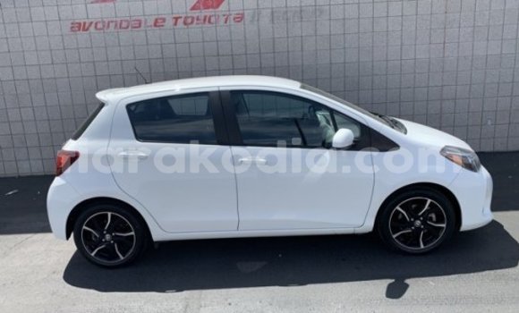 Buy Used Toyota Yaris White Car in Ambanja in Diana Buy Used Toyota Yaris White Car in Ambanja in Diana