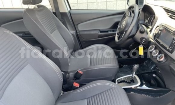 Buy Used Toyota Yaris White Car in Ambanja in Diana Buy Used Toyota Yaris White Car in Ambanja in Diana