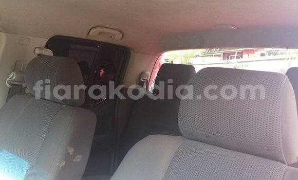 Acheter Occasion Voiture Nissan Navara Rouge à Antananarivo au Analamanga Acheter Occasion Voiture Nissan Navara Rouge à Antananarivo au Analamanga