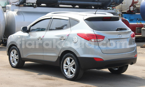 Buy Used Hyundai Tucson Silver Car in Ambanja in Diana Buy Used Hyundai Tucson Silver Car in Ambanja in Diana