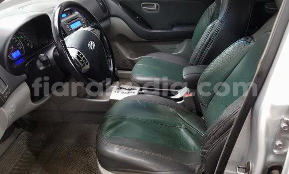 Buy Used Hyundai Avante Silver Car in Ambanja in Diana Buy Used Hyundai Avante Silver Car in Ambanja in Diana