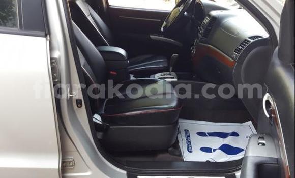 Buy Used Hyundai Santa Fe Silver Car in Ambanja in Diana Buy Used Hyundai Santa Fe Silver Car in Ambanja in Diana