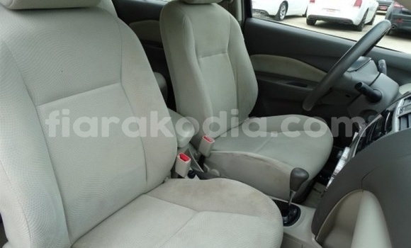 Buy Used Toyota Yaris Black Car in Ambanja in Diana Buy Used Toyota Yaris Black Car in Ambanja in Diana