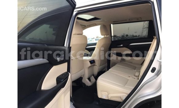 Hividy Toyota Highlander Hafa Car in Import - Dubai in Diana Hividy Toyota Highlander Hafa Car in Import - Dubai in Diana