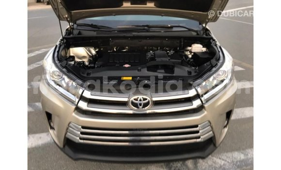 Hividy Toyota Highlander Hafa Car in Import - Dubai in Diana Hividy Toyota Highlander Hafa Car in Import - Dubai in Diana