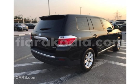 Hividy Toyota Highlander Black Car in Import - Dubai in Diana Hividy Toyota Highlander Black Car in Import - Dubai in Diana
