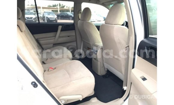 Hividy Toyota Highlander fotsy Car in Import - Dubai in Diana Hividy Toyota Highlander fotsy Car in Import - Dubai in Diana
