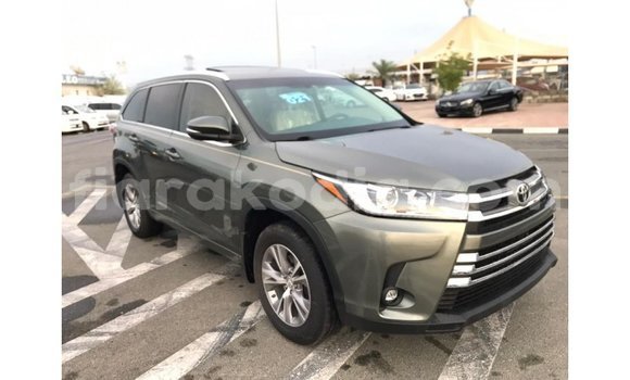 Acheter Import Voiture Toyota Highlander Autre à Import - Dubai, Diana Acheter Import Voiture Toyota Highlander Autre à Import - Dubai, Diana
