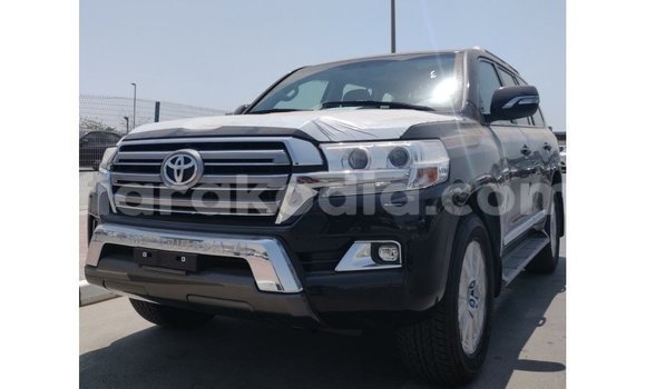 Acheter Import Voiture Toyota Land Cruiser Autre à Import - Dubai, Diana Acheter Import Voiture Toyota Land Cruiser Autre à Import - Dubai, Diana
