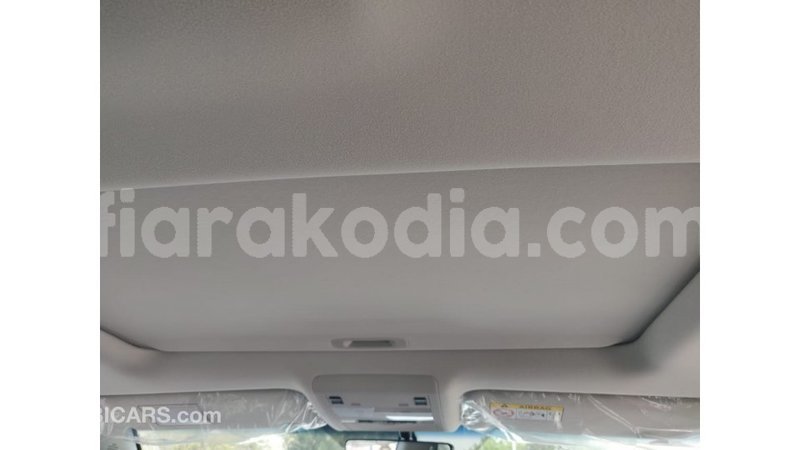 Big with watermark toyota land cruiser diana import dubai 4322