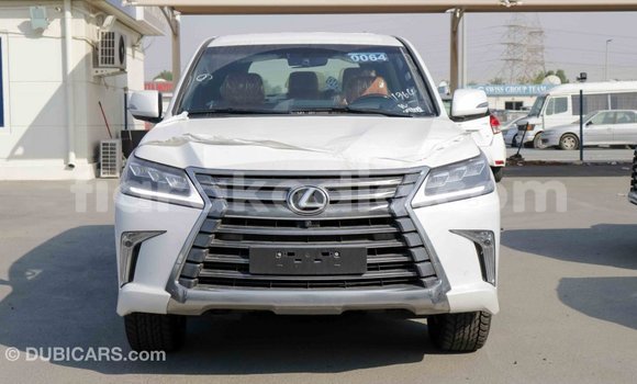 Acheter Import Voiture Lexus LX Blanc à Import - Dubai, Diana Acheter Import Voiture Lexus LX Blanc à Import - Dubai, Diana