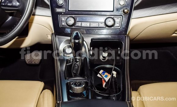 Hividy Nissan Maxima fotsy Car in Import - Dubai in Diana Hividy Nissan Maxima fotsy Car in Import - Dubai in Diana